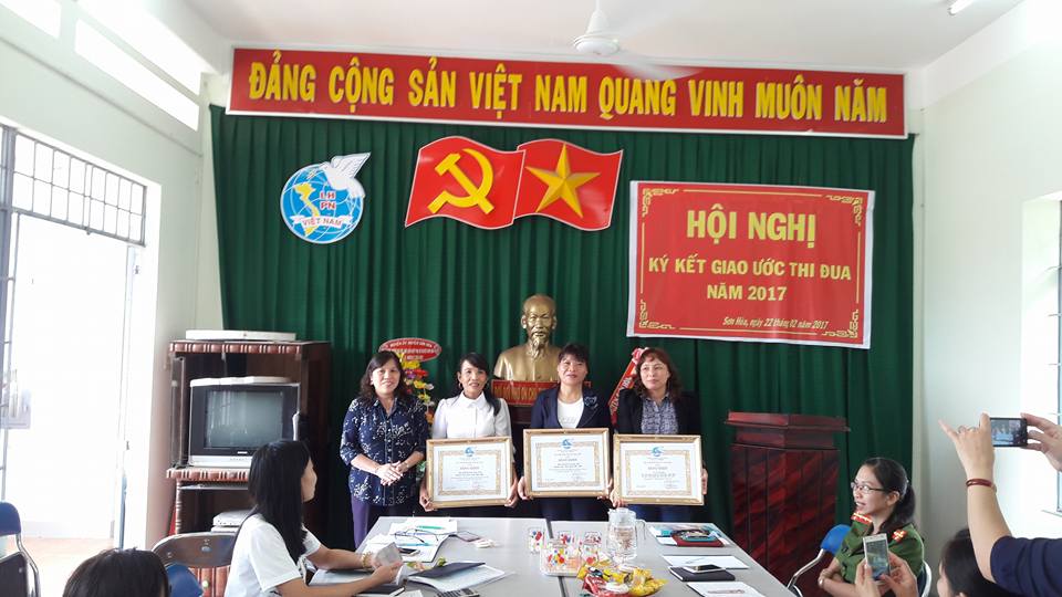 Hội LHPN huyện Sơn Hòa tổ chức Hội nghị ký kết giao ước thi đua năm 2017