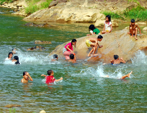 Cảnh báo tai nạn đuối nước ở trẻ em trong dịp hè